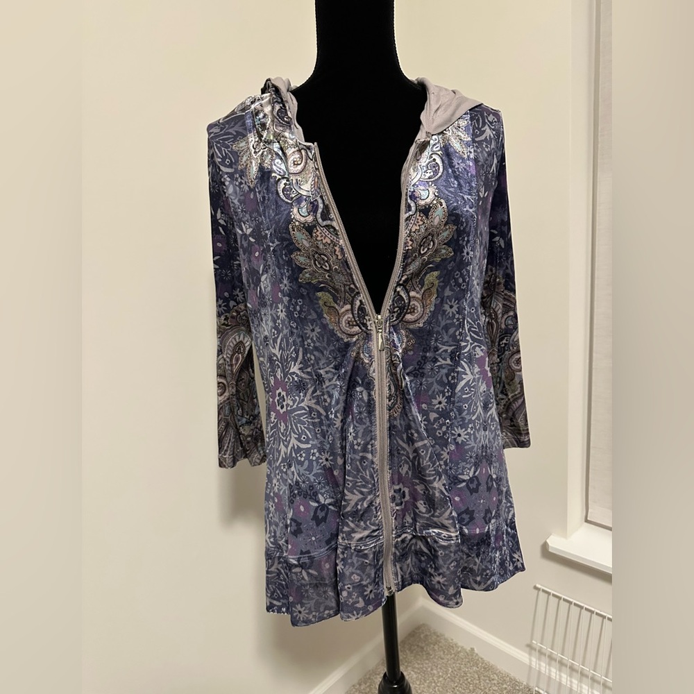 Women’s One World Blue Printed Knit & Velvet 3/4 Sleeve Zip Front Hoodie - Picture 3 of 6
